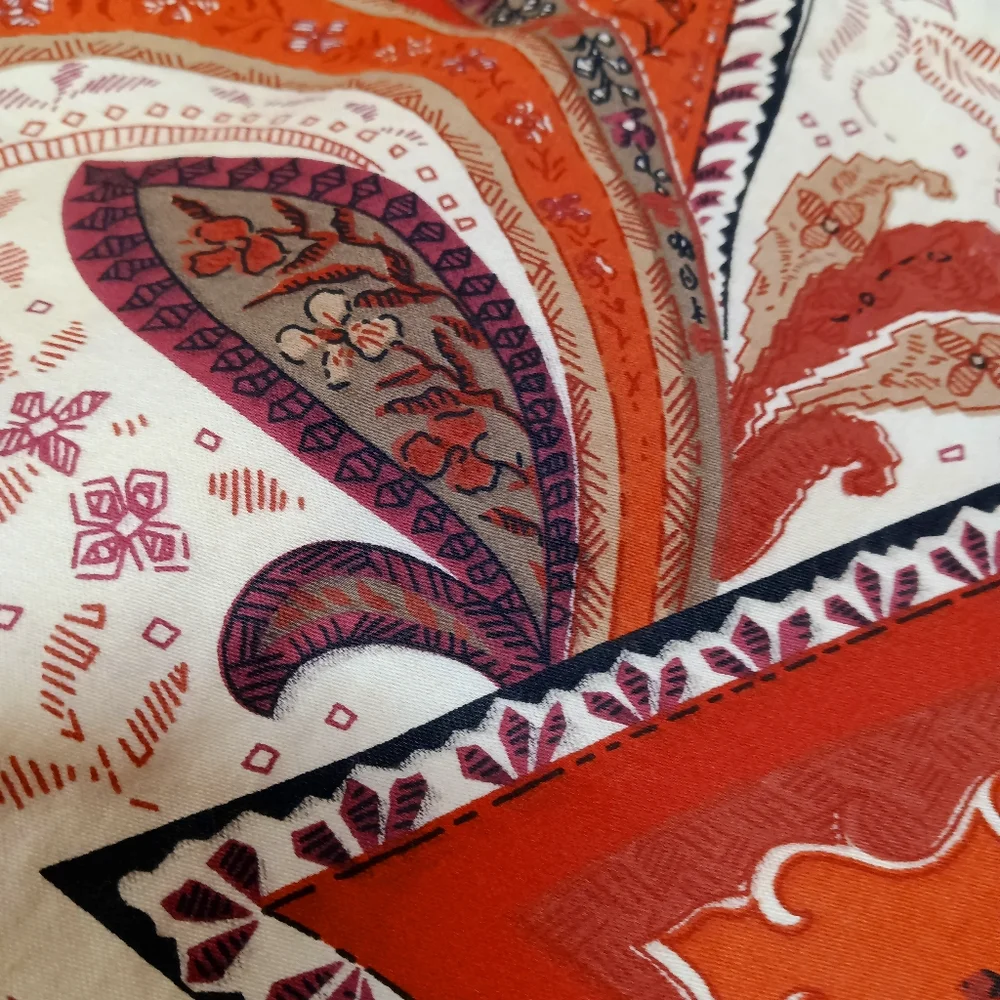 CRATE & BARREL Serena Paisley Full/Queen Duvet Cover & 2 Pillow Case Red